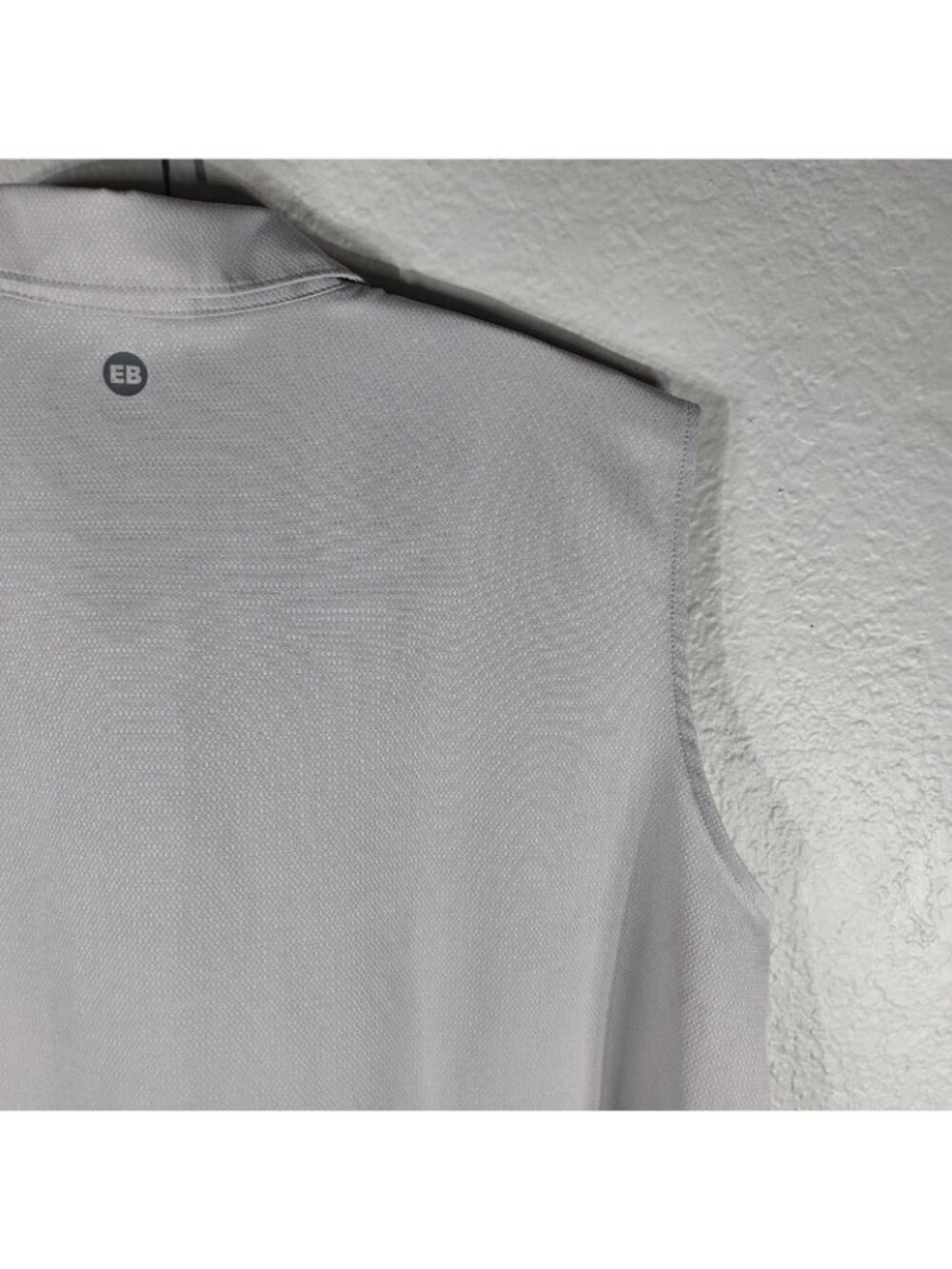 Eddie Bauer Womens Size XL Sleeveless Tech Shirt Beige Button Front Collared - Picture 11 of 15